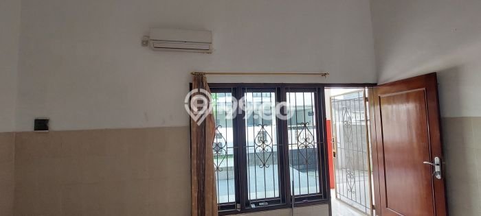 BEST LOCATION! Rumah kawasan Puri Anjasmoro, Dekat Tol, 3 KT, Luas 160m² LB 140m² BEST LOCATION! Rumah kawasan Puri Anjasmoro, Dekat Tol, 3 KT, Luas 160m² LB 140m²