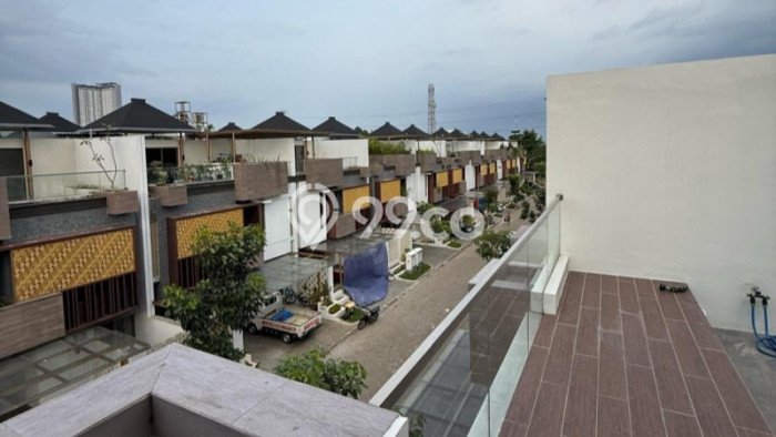 Hot Offer Hunian Premium Ideal dan Luas di Karang Tengah, Tangerang Hot Offer Hunian Premium Ideal dan Luas di Karang Tengah, Tangerang