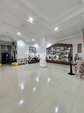 Best Deal Hunian Mewah Ideal dan Luas di Kebon Jeruk, Jakarta Barat Best Deal Hunian Mewah Ideal dan Luas di Kebon Jeruk, Jakarta Barat