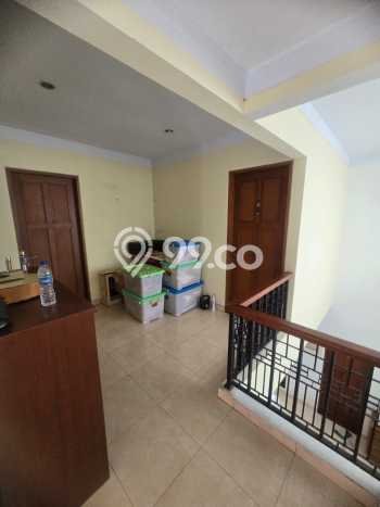 Rumah Luxury Modern Siap Huni di Bintaro Tangerang Selatan Rumah Luxury Modern Siap Huni di Bintaro Tangerang Selatan