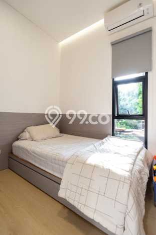 Rumah Elit LB 350m2 Siap Pakai Desain Elegan di Bintaro, Tangerang Selatan Rumah Elit LB 350m2 Siap Pakai Desain Elegan di Bintaro, Tangerang Selatan