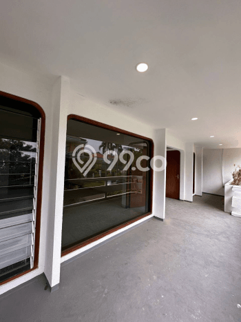Hunian Elit LB 600m2 Siap Huni Desain Elegan di Pondok Indah, Jakarta Selatan Hunian Elit LB 600m2 Siap Huni Desain Elegan di Pondok Indah, Jakarta Selatan