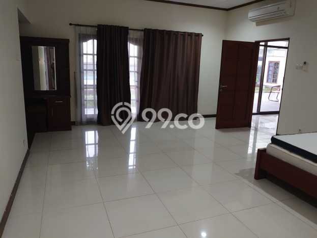 Sewa Rumah Strategis di Kuningan LT 920m2 / LB 500m2 Siap Huni Sewa Rumah Strategis di Kuningan LT 920m2 / LB 500m2 Siap Huni