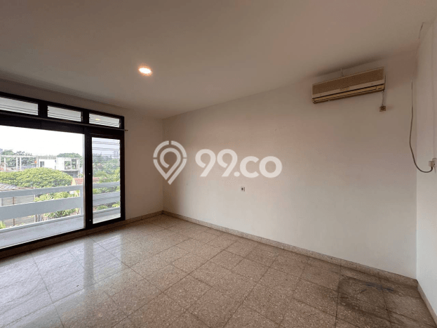 Hunian Elit LB 600m2 Siap Huni Desain Elegan di Pondok Indah, Jakarta Selatan Hunian Elit LB 600m2 Siap Huni Desain Elegan di Pondok Indah, Jakarta Selatan