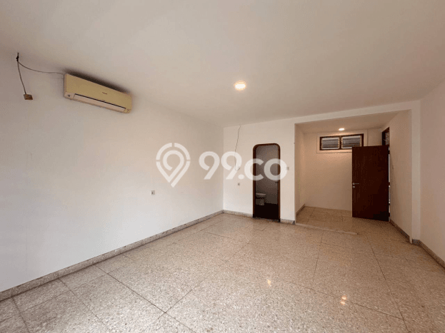 Hunian Elit LB 600m2 Siap Huni Desain Elegan di Pondok Indah, Jakarta Selatan Hunian Elit LB 600m2 Siap Huni Desain Elegan di Pondok Indah, Jakarta Selatan