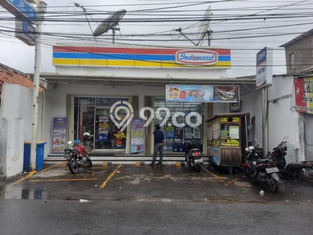 Ruko Dijual di Prime Area Jakarta Timur Luas 240m2 Ruko Dijual di Prime Area Jakarta Timur Luas 240m2