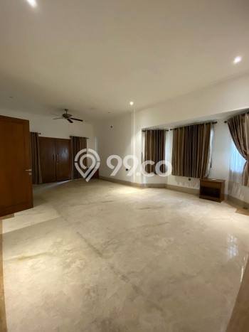 Rumah Modern Disewakan di Menteng Jakarta Pusat Area Sangat Strategis Rumah Modern Disewakan di Menteng Jakarta Pusat Area Sangat Strategis