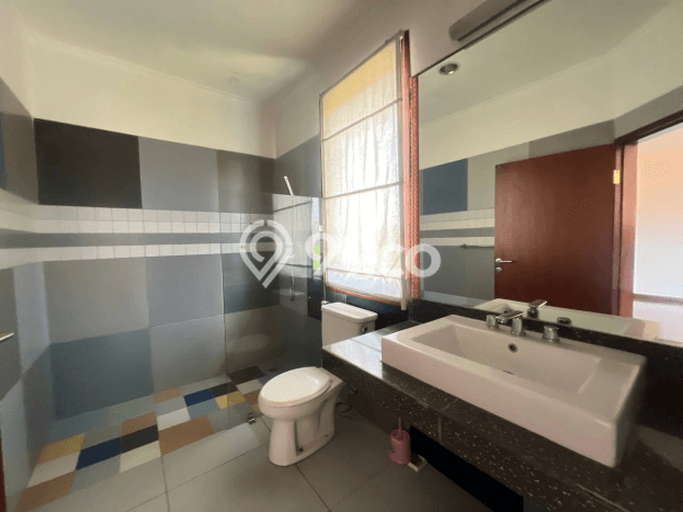 Sewa Rumah Modern di Menteng Siap Huni dan Kondisi Bagus Sewa Rumah Modern di Menteng Siap Huni dan Kondisi Bagus