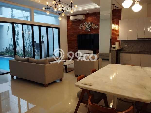 Hunian 6 Kamar Siap Huni Dikontrakkan di Menteng Harga Kompetitif Hunian 6 Kamar Siap Huni Dikontrakkan di Menteng Harga Kompetitif
