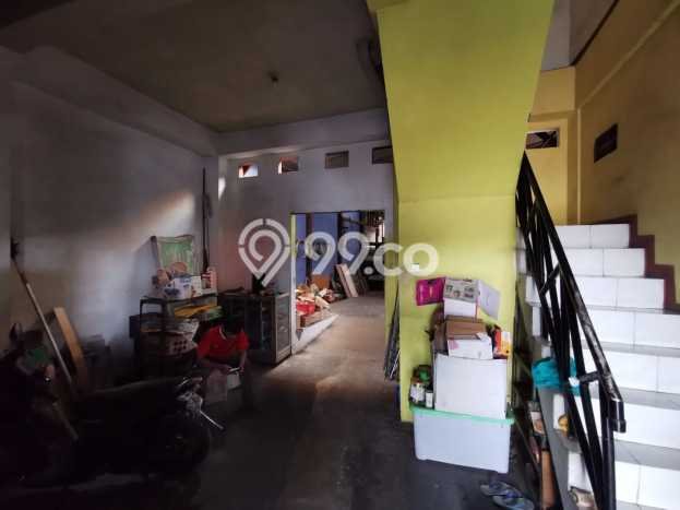 Area Ramai! Komersial Dijual di Senen untuk Bisnis Luas Bangunan 582m2 Area Ramai! Komersial Dijual di Senen untuk Bisnis Luas Bangunan 582m2