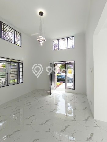 Rumah Elit Modern Tanpa Renovasi di Kota Baru Parahyangan Bandung Rumah Elit Modern Tanpa Renovasi di Kota Baru Parahyangan Bandung