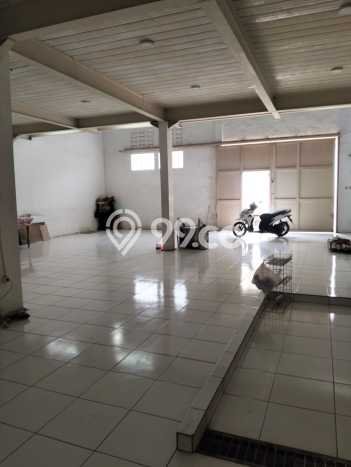 Gudang Dijual di Bandung LT 200m2 & LB 250m2 Lokasi Terbaik! Gudang Dijual di Bandung LT 200m2 & LB 250m2 Lokasi Terbaik!