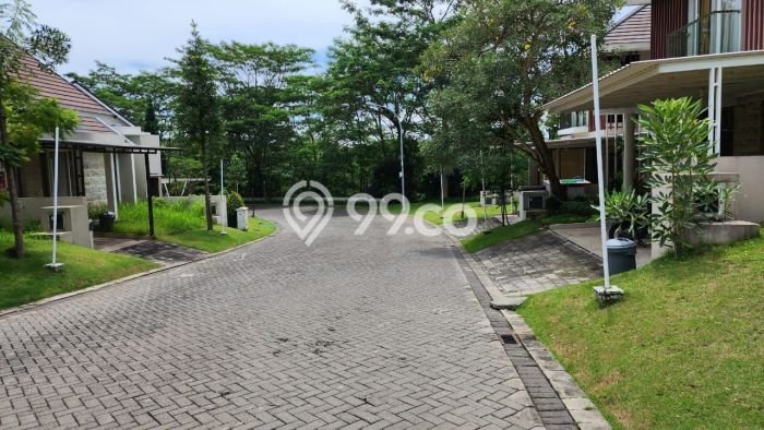 Dijual Rumah Premium dengan Fasilitas Sekitar Komplit di Tembalang, Semarang Dijual Rumah Premium dengan Fasilitas Sekitar Komplit di Tembalang, Semarang