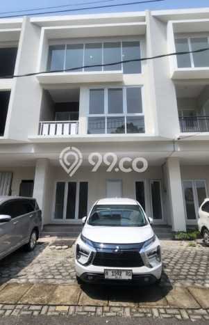 Ruko Dijual di Semarang LT 107m2 & LB 180m2 Lokasi Terbaik! Ruko Dijual di Semarang LT 107m2 & LB 180m2 Lokasi Terbaik!