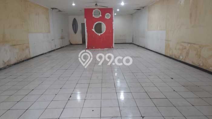 Ruko untuk Disewa di Pusat Semarang Luas Bangunan 320m2 Ruko untuk Disewa di Pusat Semarang Luas Bangunan 320m2