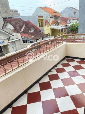 Jual Rumah Favorit Siap Huni LB 210m2 di Semarang Barat, Semarang Jual Rumah Favorit Siap Huni LB 210m2 di Semarang Barat, Semarang