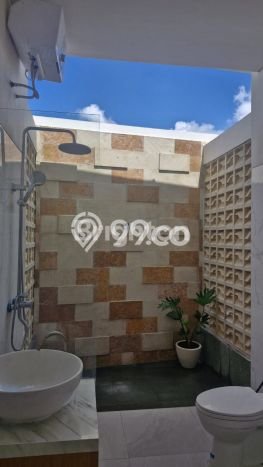 FEATURED! Rumah kawasan Canggu, 2 KT, Area Premium, Luas 230m² Bangunan 150m² FEATURED! Rumah kawasan Canggu, 2 KT, Area Premium, Luas 230m² Bangunan 150m²