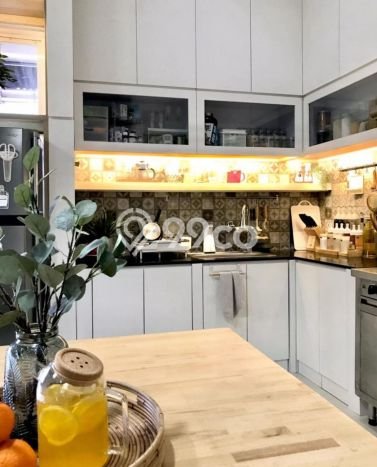 Rumah Mewah LB 650m2 Siap Huni Desain Elegan di Tonja, Denpasar Rumah Mewah LB 650m2 Siap Huni Desain Elegan di Tonja, Denpasar