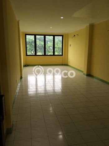 Unit Ruko Dijual di Jakarta Barat LT 70m2 & LB 279m2 Unit Ruko Dijual di Jakarta Barat LT 70m2 & LB 279m2