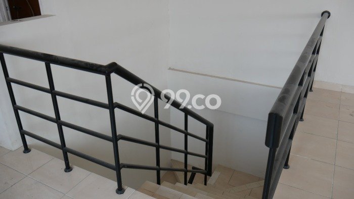 Ruko Dijual di Prime Area Jakarta Barat Luas 283m2 Ruko Dijual di Prime Area Jakarta Barat Luas 283m2