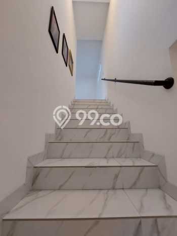 Hunian Mewah LB 240m2 Siap Huni Desain Elegan di Kalideres, Jakarta Barat Hunian Mewah LB 240m2 Siap Huni Desain Elegan di Kalideres, Jakarta Barat