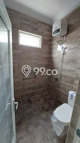 Rumah Strategis Modern Lb 154m2 di Cipondoh, Tangerang Rumah Strategis Modern Lb 154m2 di Cipondoh, Tangerang