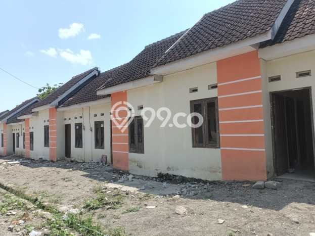 Rumah EXCLUSIVE area Jaten, Solo, Luas 60m2m² Bangunan 30m2m² KESEMPATAN TERBATAS! Rumah EXCLUSIVE area Jaten, Solo, Luas 60m2m² Bangunan 30m2m² KESEMPATAN TERBATAS!