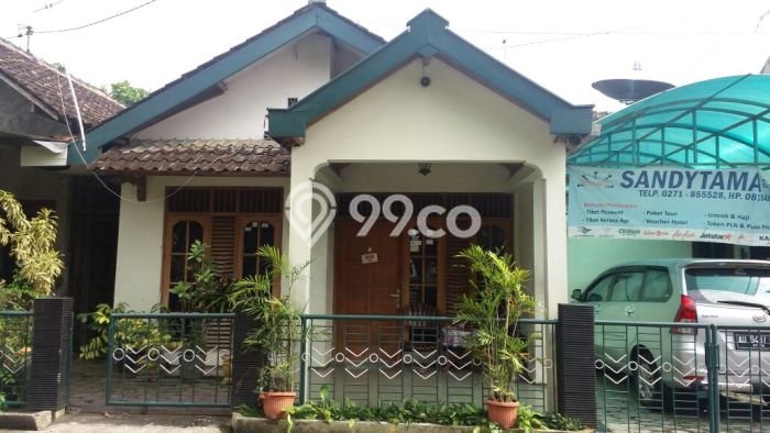 Jual Rumah Bagus Siap Huni LB 150m2 di Banjarsari, Solo Jual Rumah Bagus Siap Huni LB 150m2 di Banjarsari, Solo