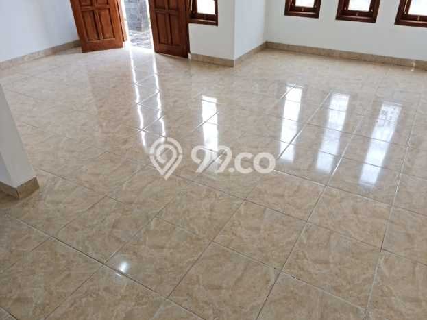 Dijual Cepat Rumah Bagus Siap Huni LB 100m2 di Kartasura, Sukoharjo Dijual Cepat Rumah Bagus Siap Huni LB 100m2 di Kartasura, Sukoharjo