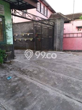 Rumah Strategis Modern Lb 350m2 di Laweyan, Solo Rumah Strategis Modern Lb 350m2 di Laweyan, Solo