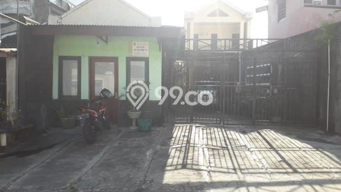 Rumah Strategis Modern Lb 350m2 di Laweyan, Solo Rumah Strategis Modern Lb 350m2 di Laweyan, Solo