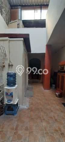 Siap Huni Rumah Mewah 7 Kamar di Pasar Kliwon Dekat ke Mana Saja Siap Huni Rumah Mewah 7 Kamar di Pasar Kliwon Dekat ke Mana Saja