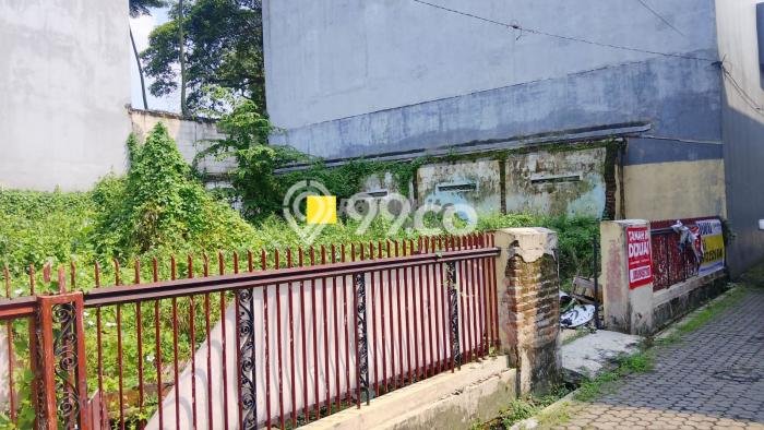 Tanah Dijual Lokasi Serengan, Surakarta Luas 188m2 Legalitas Aman Tanah Dijual Lokasi Serengan, Surakarta Luas 188m2 Legalitas Aman