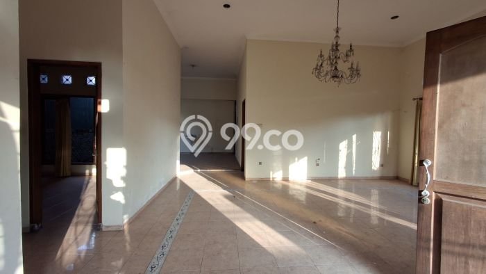 Hot Offer Hunian Mewah Ideal dan Luas di Serengan, Solo Hot Offer Hunian Mewah Ideal dan Luas di Serengan, Solo