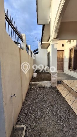 Hot Offer Hunian Mewah Ideal dan Luas di Serengan, Solo Hot Offer Hunian Mewah Ideal dan Luas di Serengan, Solo