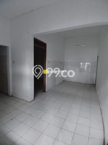 Gudang Siap Pakai di Jaten, Luas 600m², Kawasan Komersial Gudang Siap Pakai di Jaten, Luas 600m², Kawasan Komersial