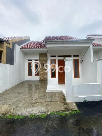Hunian Terjangkau LT 60m2 di Depok I Akses Mudah Hunian Terjangkau LT 60m2 di Depok I Akses Mudah