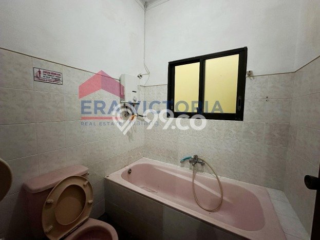 Rumah Kontrakan Malang LT 400m2 LB 250m2 Area Malang Kota Rumah Kontrakan Malang LT 400m2 LB 250m2 Area Malang Kota