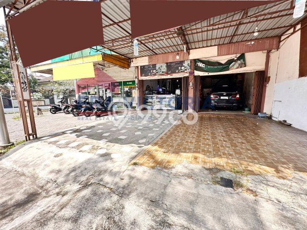 FOR SALE! Ruko di Blimbing Malang, LT 170m2, LB 336m2 FOR SALE! Ruko di Blimbing Malang, LT 170m2, LB 336m2