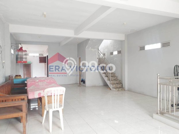 AREA BISNIS! Ruko Kawasan Kepanjen, Luas 252m2m², Mainroad, Ramai AREA BISNIS! Ruko Kawasan Kepanjen, Luas 252m2m², Mainroad, Ramai