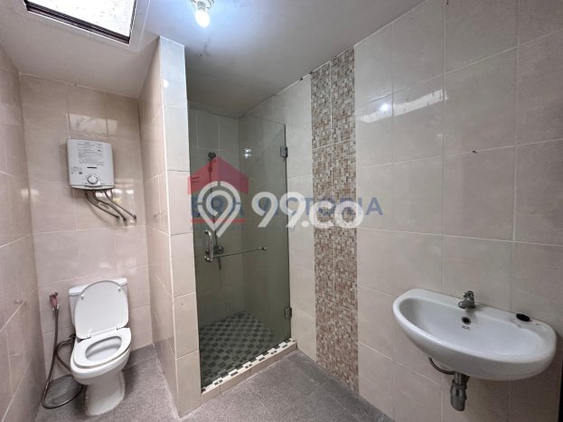 Dijual Rumah 6 Kamar Lokasi Strategis Nyaman dan Strategis di Lowokwaru Dijual Rumah 6 Kamar Lokasi Strategis Nyaman dan Strategis di Lowokwaru