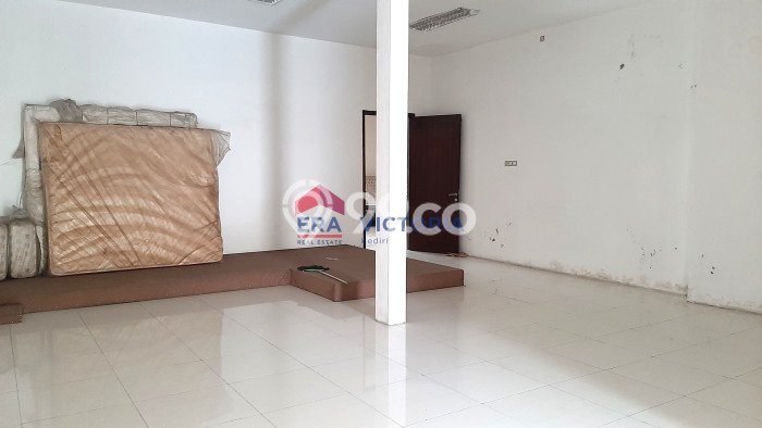 Lokasi Strategis! Dijual Ruko Bisnis di Pare, Kediri Kondisi Baik Lokasi Strategis! Dijual Ruko Bisnis di Pare, Kediri Kondisi Baik