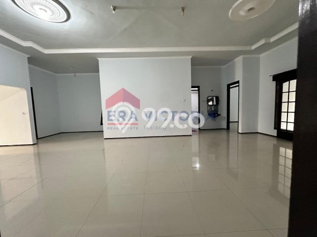 Dijual Rumah 6 Kamar Lokasi Strategis Nyaman dan Strategis di Lowokwaru Dijual Rumah 6 Kamar Lokasi Strategis Nyaman dan Strategis di Lowokwaru