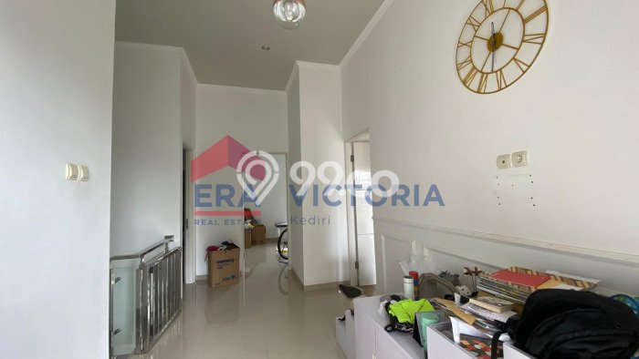 Rumah PREMIUM di , Kediri, LT 210m2m² Bangunan 186m2m² HARGA TERBAIK! Rumah PREMIUM di , Kediri, LT 210m2m² Bangunan 186m2m² HARGA TERBAIK!