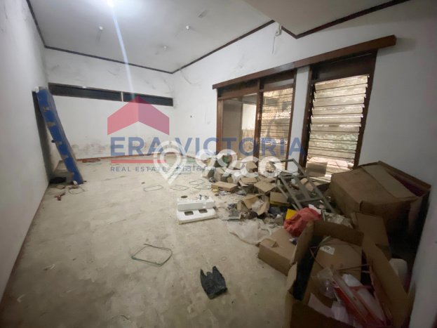 LISTING BARU! Rumah di Blimbing, Ready, 6 KT, Dekat Blimbing, Malang, Malang, LT 1019m2m² Bangunan 1149m2m² LISTING BARU! Rumah di Blimbing, Ready, 6 KT, Dekat Blimbing, Malang, Malang, LT 1019m2m² Bangunan 1149m2m²