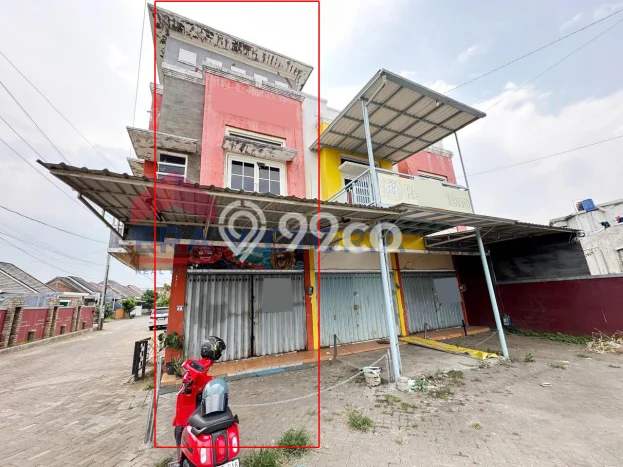 Ruko Ex Cafe Lokasi Depan Perum Bumi Royal Park Dekat Gor Ken Arok Ruko Ex Cafe Lokasi Depan Perum Bumi Royal Park Dekat Gor Ken Arok