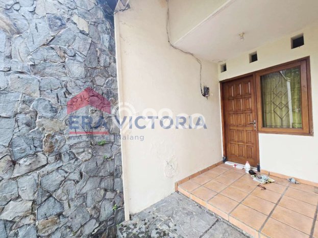 Rumah Akses Mudah area , Malang, LT 204m2m² LB 150m2m² Rumah Akses Mudah area , Malang, LT 204m2m² LB 150m2m²