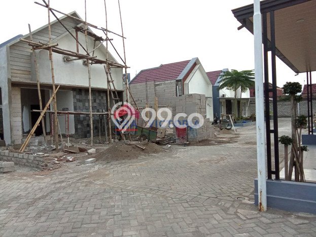Dijual Rumah 3 Kamar Lokasi Ideal Bagus dan Strategis di Mojoroto Dijual Rumah 3 Kamar Lokasi Ideal Bagus dan Strategis di Mojoroto