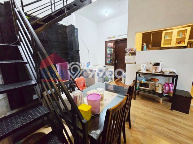 Disewakan! Rumah 2 Kamar Tidur &
1 Kamar Mandi di Malang Kota, Malang Disewakan! Rumah 2 Kamar Tidur &
1 Kamar Mandi di Malang Kota, Malang