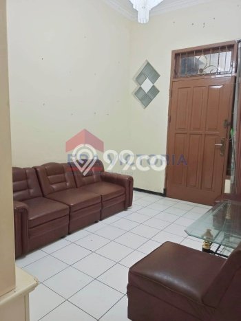 Disewakan! Rumah 7 Kamar Tidur &
2 Kamar Mandi di Tidar, Malang Disewakan! Rumah 7 Kamar Tidur &
2 Kamar Mandi di Tidar, Malang
